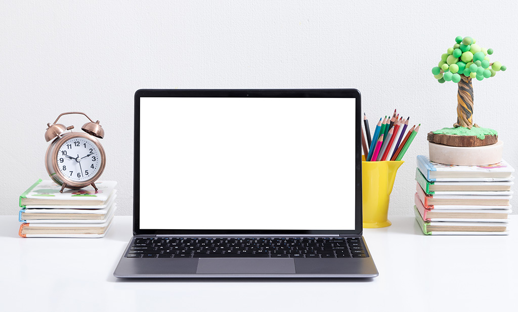 Balancing Childhood in a Digital Age